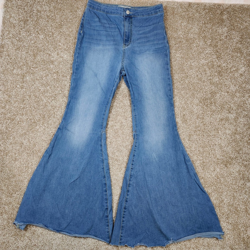 Free People Flare Jeans Just Float On Blue Denim Boho High Rise Size 28R - Picture 2 of 9
